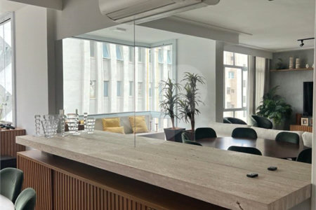Apartamento à venda com 2 quartos, sendo 1 suíte, em Jardim Paulista, São Paulo, SP