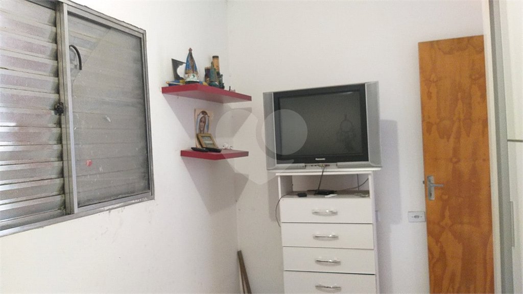 Terreno à venda com 4 quartos, sendo 1 suíte, em Parada Inglesa, São Paulo, SP