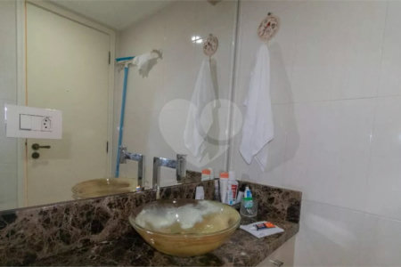 Apartamento à venda com 2 quartos em Santa Teresinha, São Paulo, SP