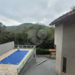 Casa à venda com 4 quartos, sendo 1 suíte, no condomínio Parque Suiça, Caieiras - SP