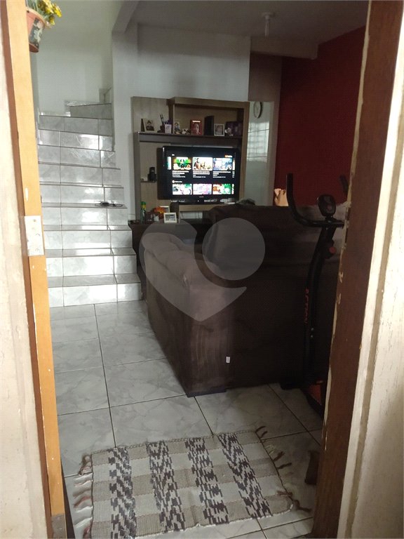 Sobrado à venda com 2 quartos em Tremembé, São Paulo, SP