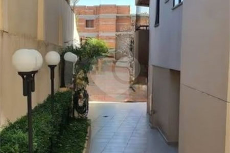Apartamento à venda com 2 quartos, sendo 1 suíte, em Chora Menino, São Paulo, SP