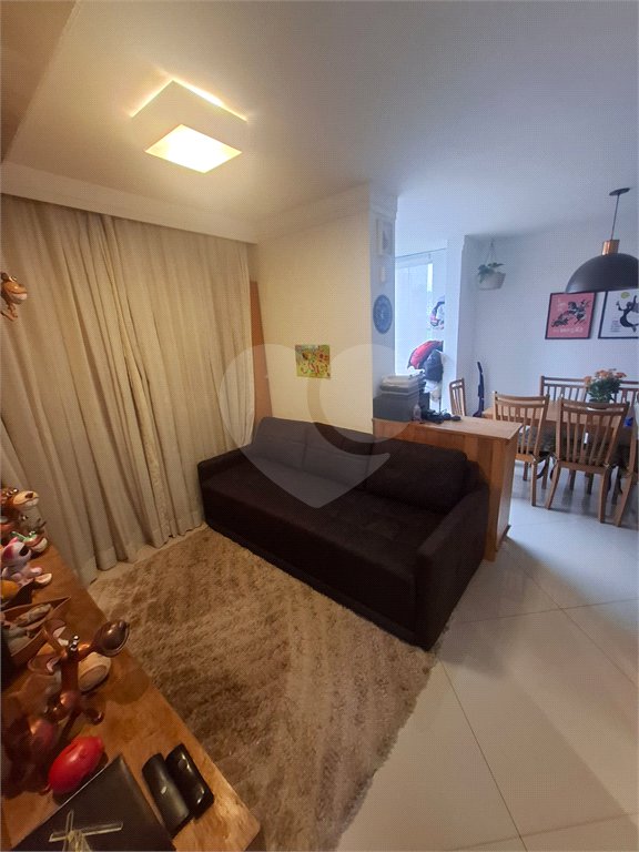 Apartamento à venda com 3 quartos, sendo 1 suíte,  em Jaguaré, São Paulo, SP