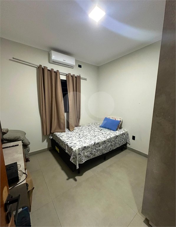 Casa à venda com 4 quartos, sendo 2 suítes, em Residencial Ponta Porã II, Ponta Porã, MS