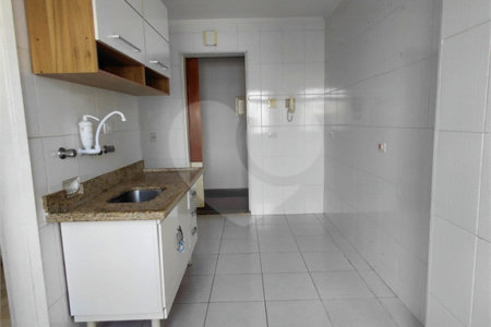 Apartamento à venda com 3 quartos, sendo 1 suíte, em Santa Teresinha, São Paulo, SP