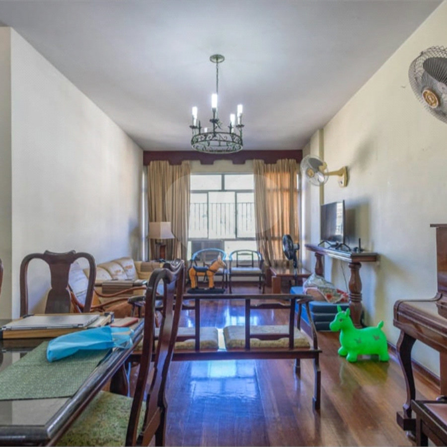 Apartamento à venda com 3 quartos, sendo 1 suíte, em Tijuca, Rio de Janeiro, RJ