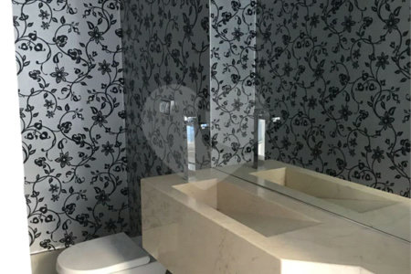 Casa à venda com 6 quartos, sendo 3 suítes, no condomínio Jardim Vila Paradiso, Indaiatuba - SP