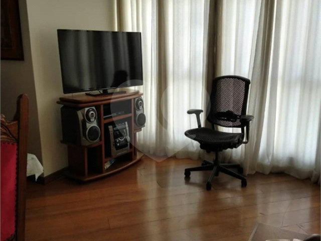 Apartamento à venda com 3 quartos, sendo 1 suíte,  em Santana, São Paulo, SP