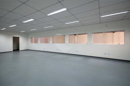 Sala para alugar em Protestantes, Votorantim, SP