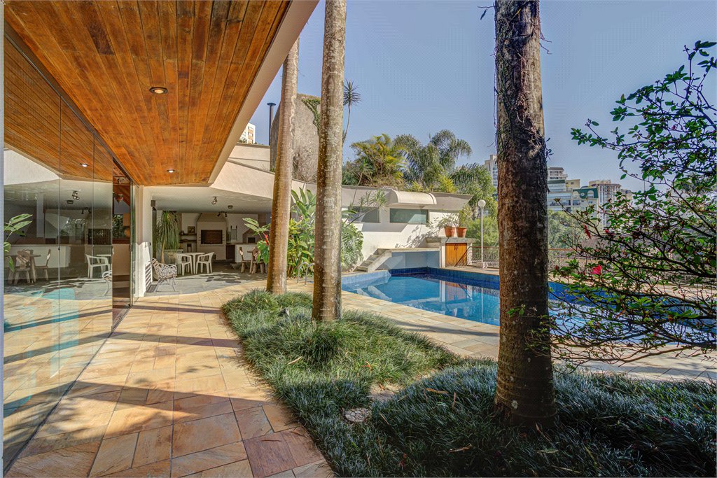 Casa de Vila à venda com 4 suítes em Alto da Boa Vista, São Paulo, SP