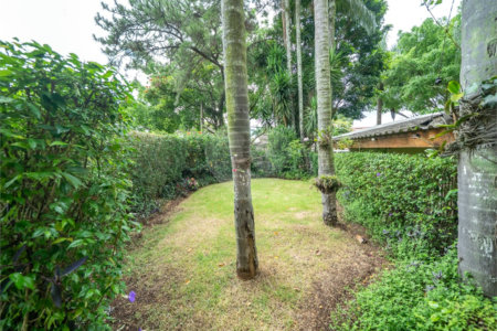 Sobrado à venda com 4 suítes em Jardim Cordeiro, São Paulo, SP