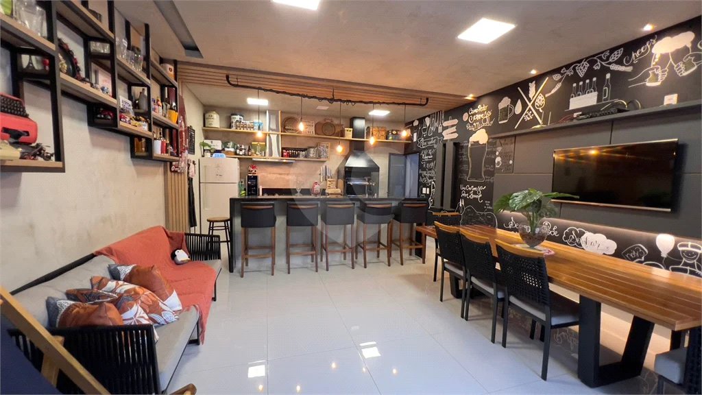 Casa à venda com 3 quartos, sendo 1 suíte, no condomínio Jardim de Monaco, Hortolândia - SP