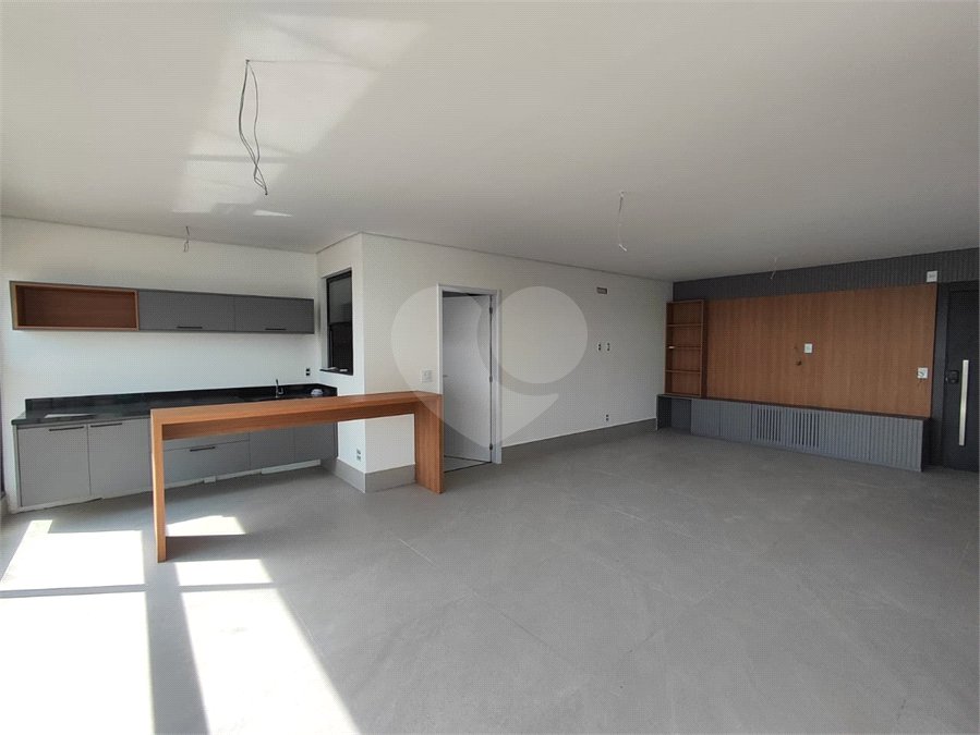 Apartamento à venda com 3 suítes em Vila Castelo Branco, Indaiatuba, SP