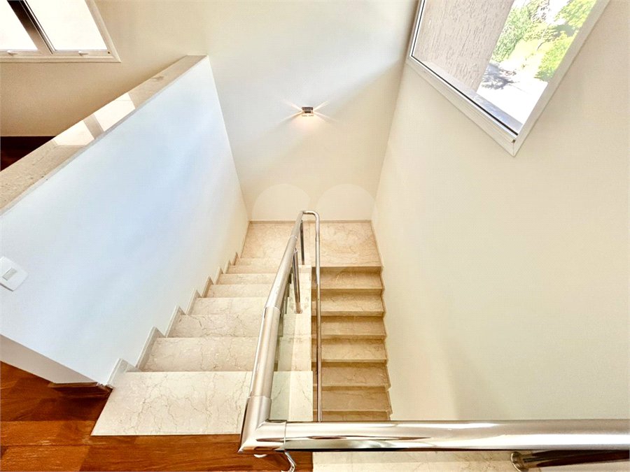 Casa à venda com 4 suítes no condomínio Quinta das Laranjeiras, Jundiaí - SP