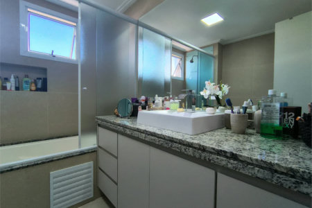 Apartamento à venda com 3 suítes em Lar São Paulo, São Paulo, SP