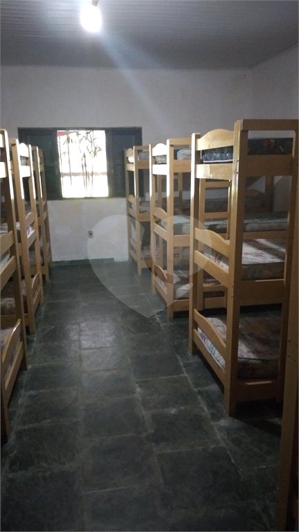 Sítio à venda com 8 quartos, sendo 2 suítes, em Biritiba Ussu, Mogi das Cruzes, SP