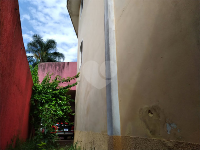 Sobrado à venda com 3 quartos, sendo 1 suíte,  em Tremembé, São Paulo, SP