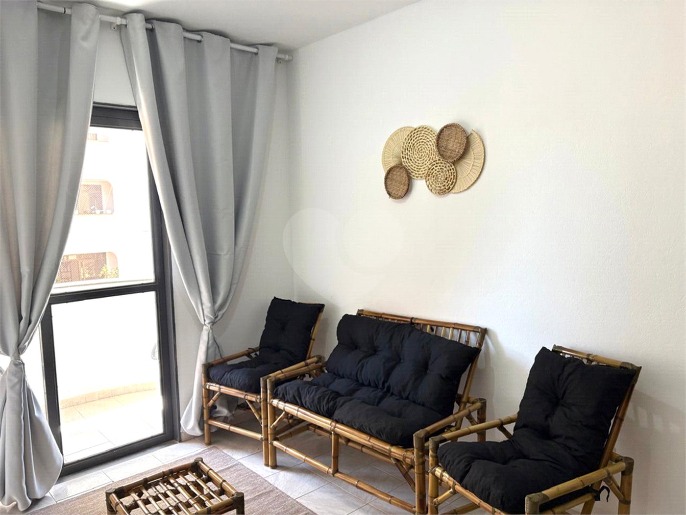 Apartamento à venda ou para alugar com 3 quartos, sendo 1 suíte, no Centro, Ribeirão Preto, SP