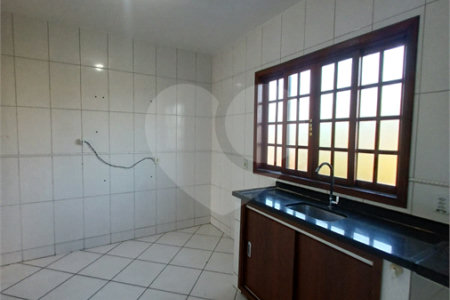 Casa para alugar com 2 quartos em Campo Grande, Rio de Janeiro, RJ