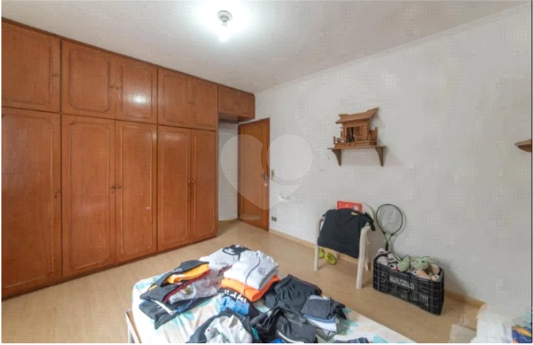 Casa à venda com 5 quartos, sendo 3 suítes, em Vila Santo Estéfano, São Paulo, SP