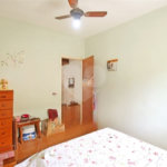 Casa à venda com 3 quartos, sendo 1 suíte,  em Estância Balneária Belmira Novaes, Peruíbe, SP