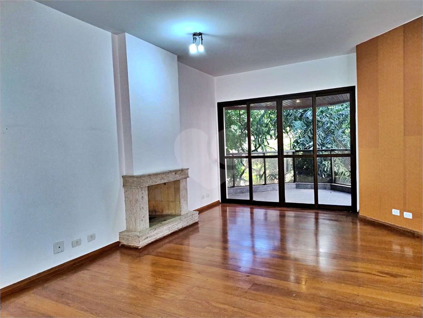 Apartamento à venda com 4 quartos, sendo 2 suítes,  em Indianópolis, São Paulo, SP