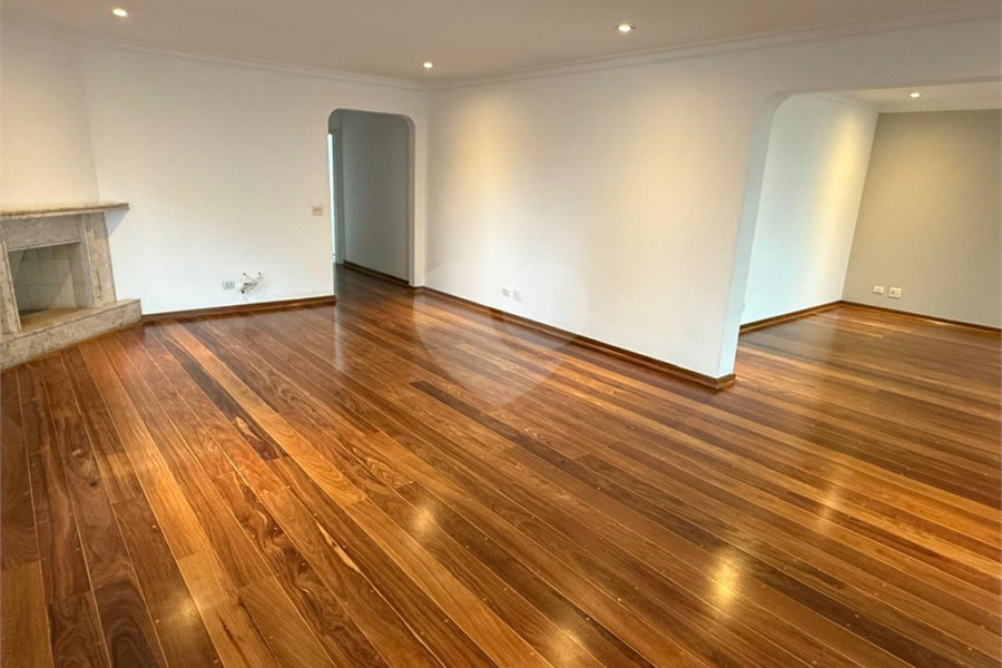 Apartamento à venda com 4 suítes em Santana, São Paulo, SP