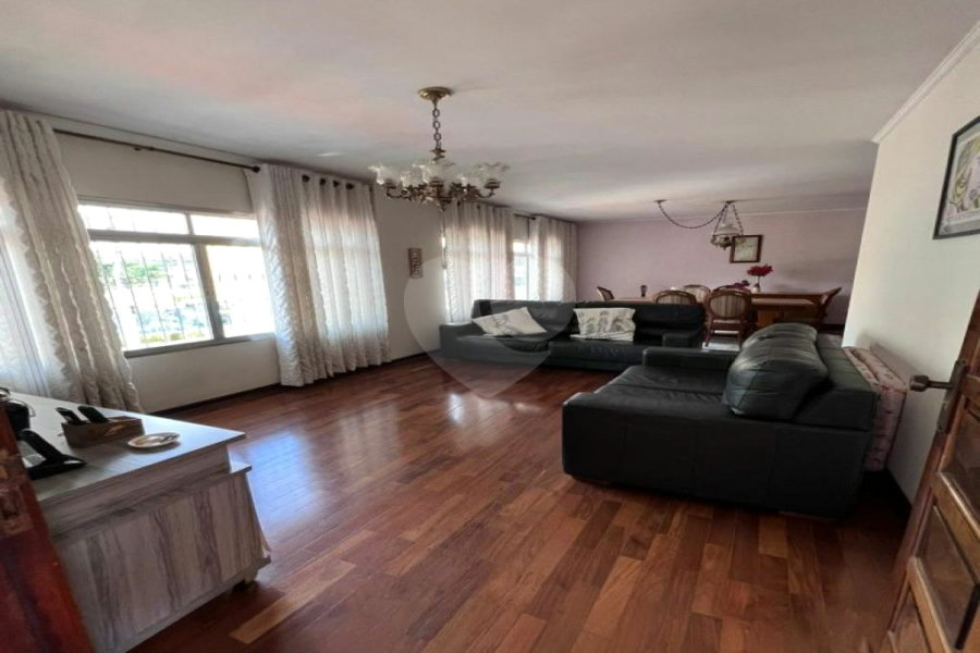 Casa à venda com 3 quartos, sendo 1 suíte, em Tucuruvi, São Paulo, SP