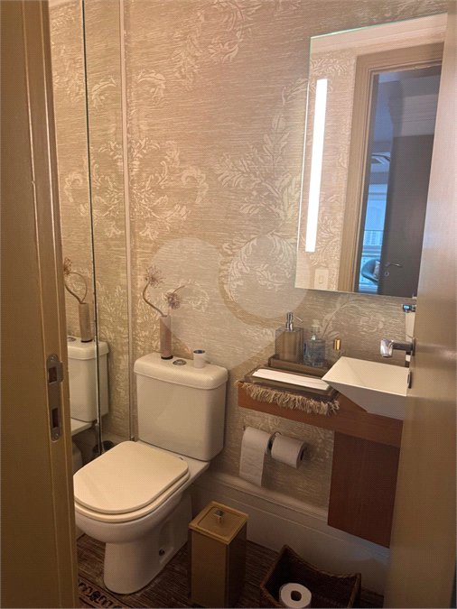 Apartamento à venda com 3 suítes em Vila Andrade, São Paulo, SP
