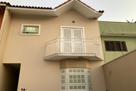 Sobrado à venda com 3 quartos, sendo 1 suíte,  em Chácara Jafet, Mogi das Cruzes, SP