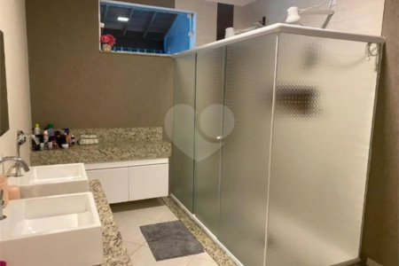 Casa à venda com 3 quartos, sendo 1 suíte,  em Parque Almerinda Pereira Chaves, Jundiaí, SP