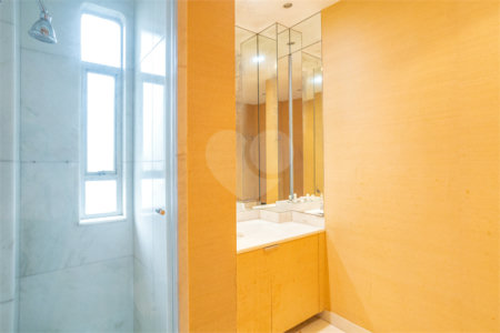 Apartamento à venda com 4 suítes em Jardim Paulistano, São Paulo, SP