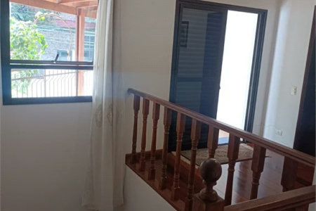 Sobrado à venda com 5 quartos, sendo 4 suítes,  em Rolinópolis, São Paulo, SP
