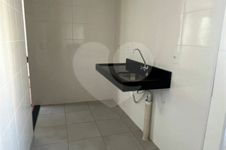 Apartamento à venda com 2 quartos em Inhoaíba, Rio de Janeiro, RJ