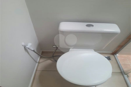 Indaiatuba - Sobrado para venda e Locação - Jardim Nely em Indaiatuba - R$ 425.000,00 - aceita parte em permuta - Bairro tranquilo com fácil acesso a rodovias, Shopping Polo Parque Mall - Assai, Polo shopping - Com duas suítes sendo uma com sacada, , lavabo. área de serviço , 2 vagas, portão ele