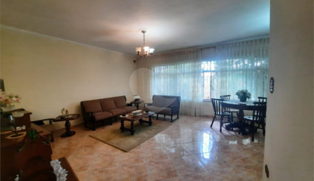 Sobrado à venda com 3 quartos, sendo 1 suíte,  em Vila Medeiros, São Paulo, SP