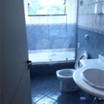 Casa à venda com 4 quartos, sendo 2 suítes, no condomínio Flamboyant, Atibaia - SP