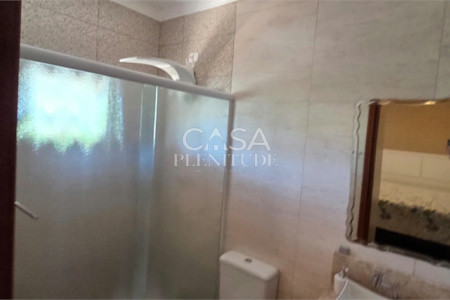 Casa em condomínio à venda ou para alugar com 3 quartos, sendo 1 suíte,  em Village da Serra, Araçoiaba da Serra, SP