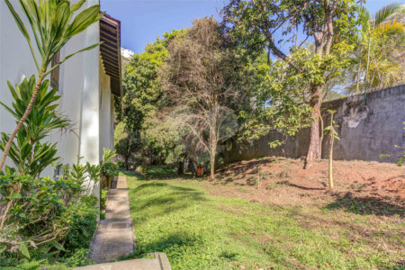 Casa à venda com 3 suítes em Jardim Marajoara, São Paulo, SP