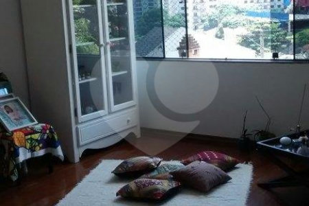 Casa à venda com 3 quartos, sendo 1 suíte, em Tucuruvi, São Paulo, SP