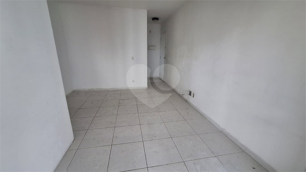 Apartamento à venda com 3 quartos, sendo 1 suíte, em Vila Guilherme, São Paulo, SP