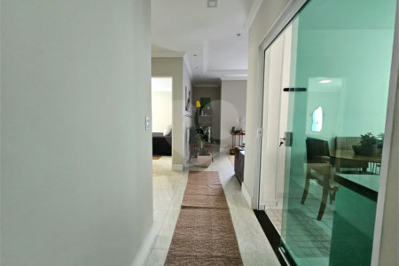 APTO TERREO COM QUINTYAL AMPLO, 2 QUARTOS 1 SUITE ,R$ 440 MIL