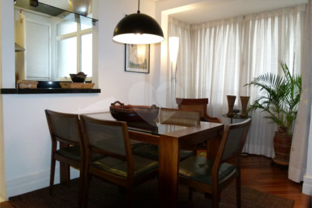 Cobertura Duplex com 126,metros quadrados próximo ao Shopping Pátio Paulista.