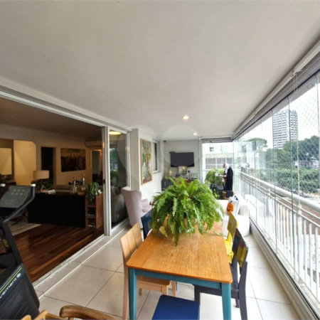 Apartamento à venda com 3 suítes em Alto da Boa Vista, São Paulo, SP