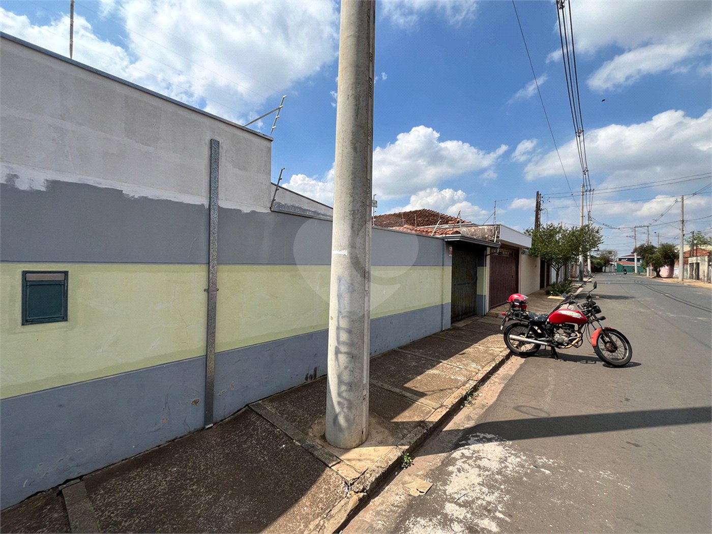 Casa a venda com 2 dormitórios na Vila São José