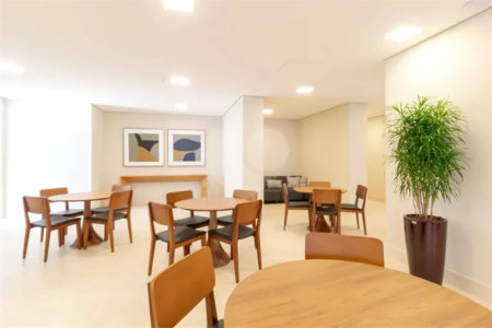 Apartamento à venda com 3 quartos, sendo 2 suítes, em Cambuci, São Paulo, SP
