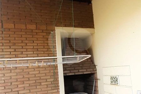 Casa à venda com 3 quartos, sendo 1 suíte, em Vila Helena, Atibaia, SP