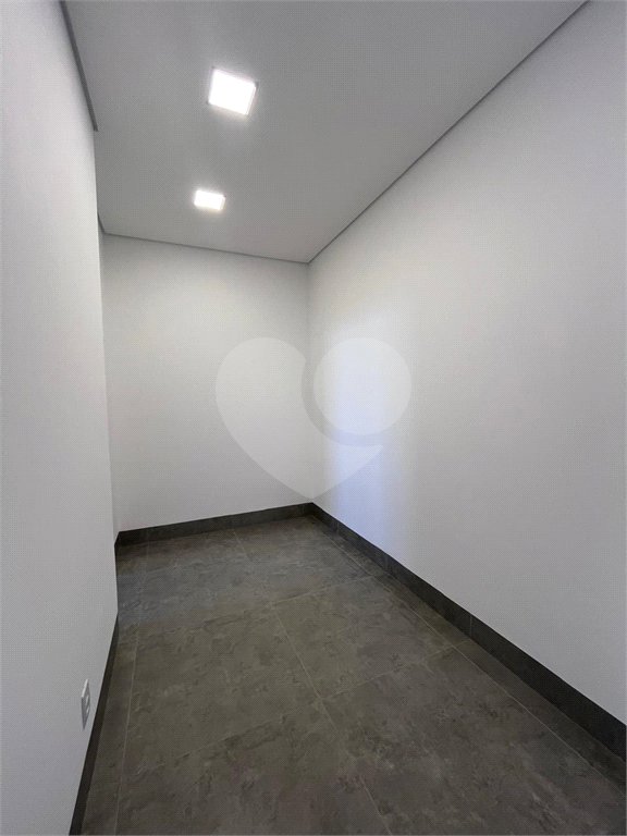Casa à venda com 3 suítes em Residencial Village Damha III, Araraquara, SP
