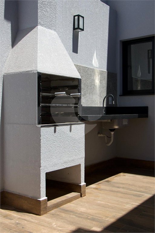 Casa à venda com 3 quartos, sendo 1 suíte, no condomínio Village Moutonee Salto, Salto - SP