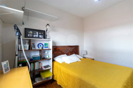 Casa à venda com 3 quartos, sendo 1 suíte,  em Brooklin, São Paulo, SP